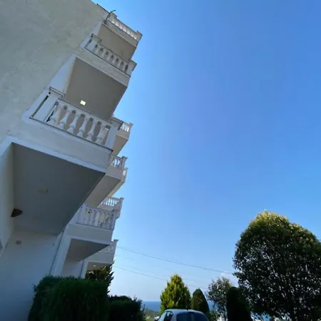 Horizon * Ksamil