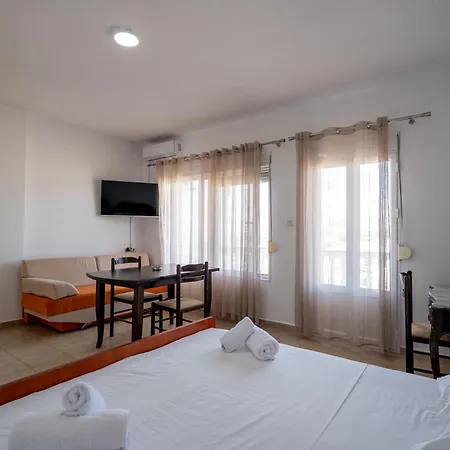 Horizon Apartment Ksamil