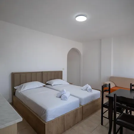 Horizon Apartment *