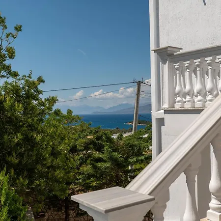 Apartment Horizon Ksamil
